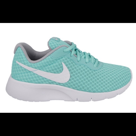 Nike Shoes - Nike Tanjun GS Youth Size 7y Youth Turquoise 818384 311 Used Sea Foam Mint Green